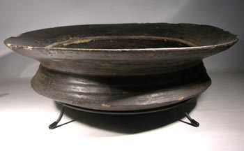 Ashante (Ashanti) Bowl Custom Display Stand- back