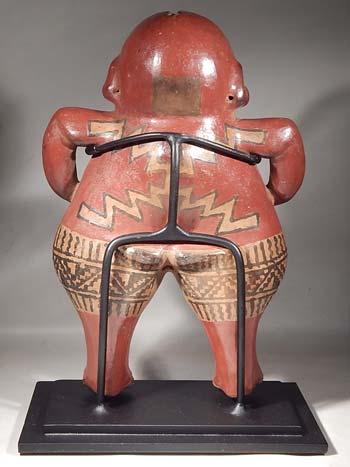 Ancient Chupicuaro Polychrome Figure Custom Display Stand (back).