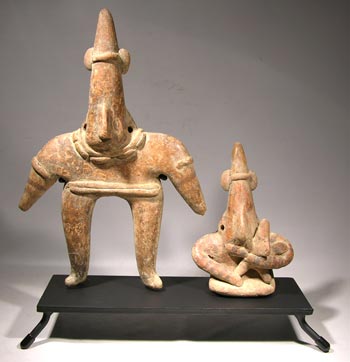 Colima Family Group Custom Display Stand - front