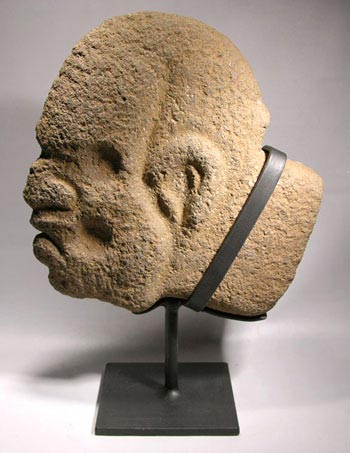 Vera Cruz Hacha Custom Display