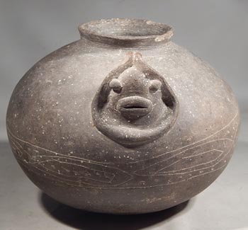 Pre-Columbian Ecuador Manteno Grayware Pottery Olla Vessel