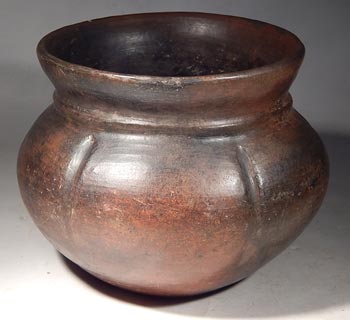Pre-Columbian Classic Maya Brownware Olla Vessel